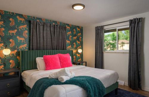 Huge Hot Tub, Theater Room, Family Friendly Oasis - Foto 4