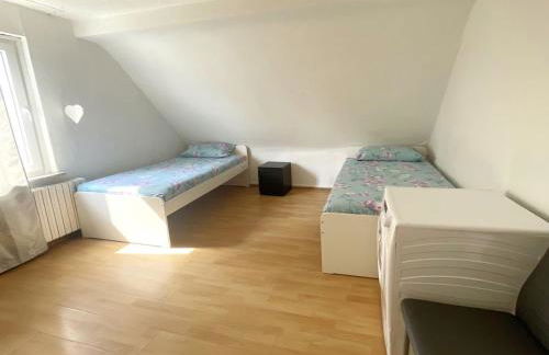 Cozy Apartment in Duisburg - Photo 12