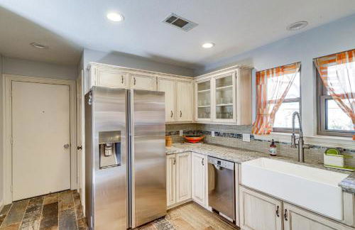 Dog-Friendly Cypress Vacation Rental with Lanai! - Foto 14