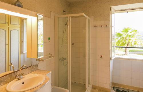 Historic Tower Home in Brignac - Foto 15