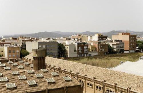 Sunsets and the pool in Barcelona - Foto 31