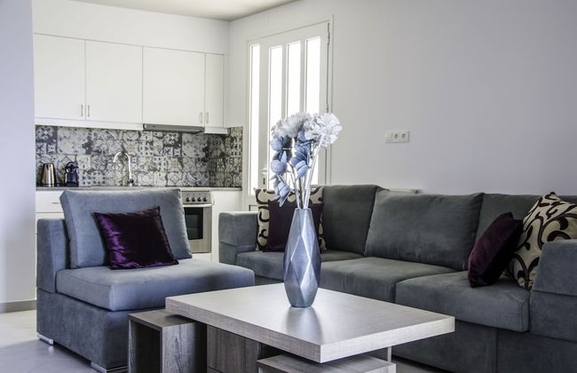 Talos Luxury Suites - Photo 37