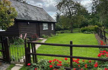 Dog & Family Friendly Private Cottage in Orleton - Foto 1