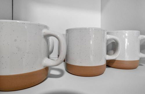 Luxe King Suite, Cozy Sectional, Gym, Pool, U of A - Photo 43