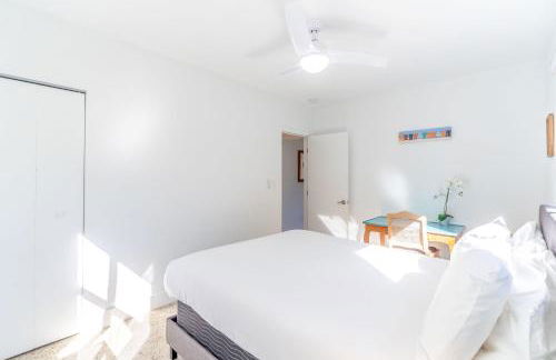 Renovated Apts with Kitchen, Fast WiFi, Smart TV, Roku & Pool Onsite 4 mi to Surfside Beach - Foto 18