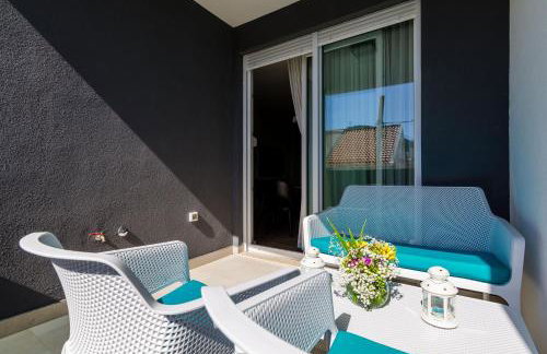 New Art Apartment - Photo 22