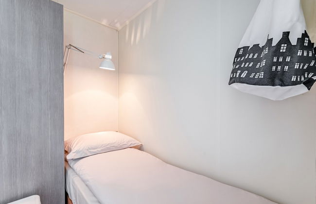 Modern Chalet in Voorthuizen Near the Forest - Photo 5