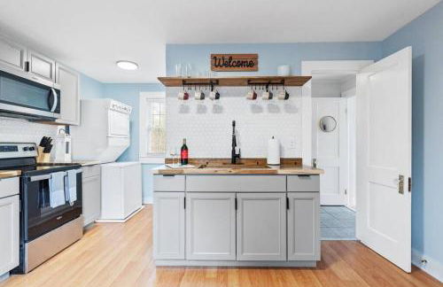 BOHO BUNGALOW - STEPS FROM HISTORIC DOWNTOWN APEX - Foto 8