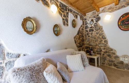 Rustical Resort Kokori i with Shared Outdoor Swimming Pool - One Bedroom Apartment with Terrace - Foto 1