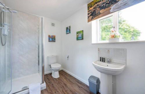 *F1BR* for your most relaxed & Cosy stay + Free Parking + Free Fast WiFi - Foto 8