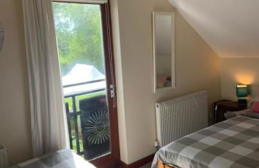 The Loft at Duffryn Mawr Self Catering Cottages - Photo 11
