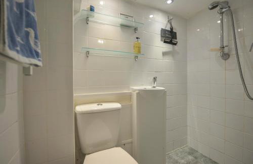 Virginia Cottage - Photo 18