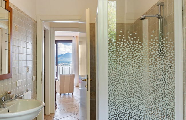 Residential Complex With Panoramic Views and Pool - Foto 16