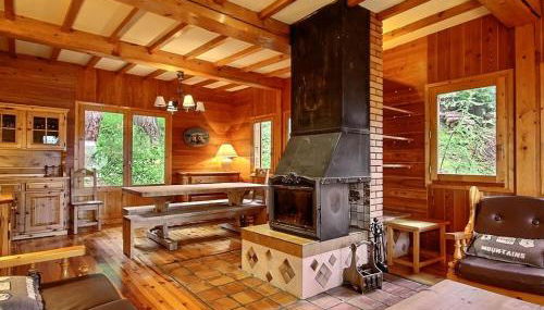 Chalet rénové 10 pers, terrasse et jacuzzi, près des pistes - FR-1-455-155 - Foto 2