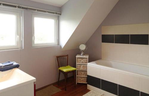 Holiday Home in Bréhal near Sandy Beach - Foto 32