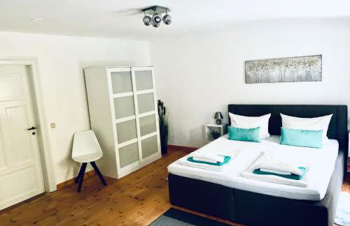 DEUTSCHE VILLA - SUPERIOR APARTMENT- 1 Obergeschoss mit gem Sauna und Garten - Foto 19