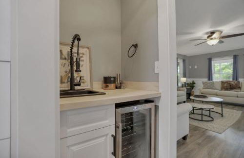 Colonial on Crane - Photo 11