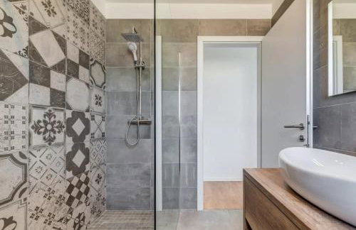 Villa Marvela - Family 4 Bedroom - Photo 20