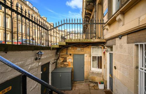 Elegant Flat with Garden in Edinburgh West End - Foto 30