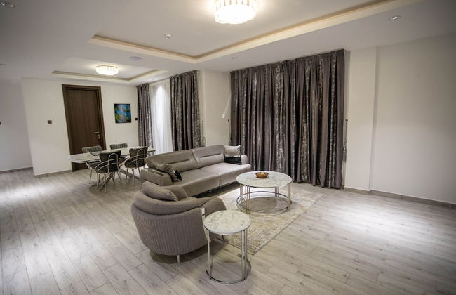 Veronique Heights - Photo 43