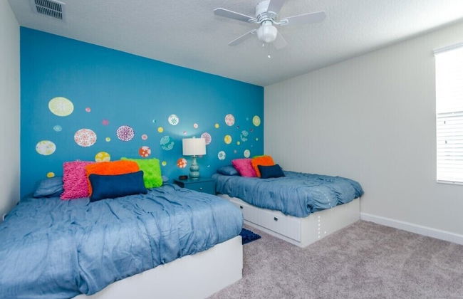 Ultimate 9bed 5Ba Champions Gate - Photo 3