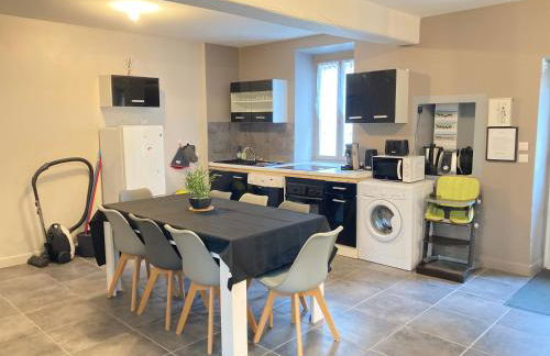 A&J Family - Neuvy sur Loire - Guédelon - Foto 12