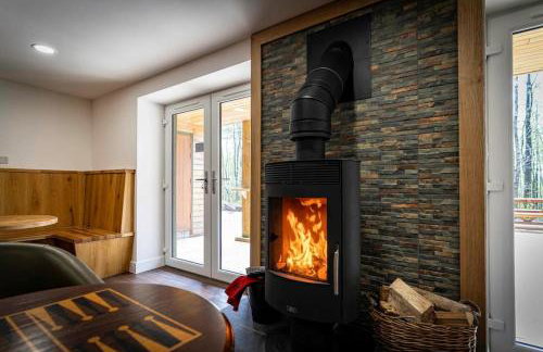 Beresford, woodland lodge, sauna, hot tubs & games for 18 - Foto 6