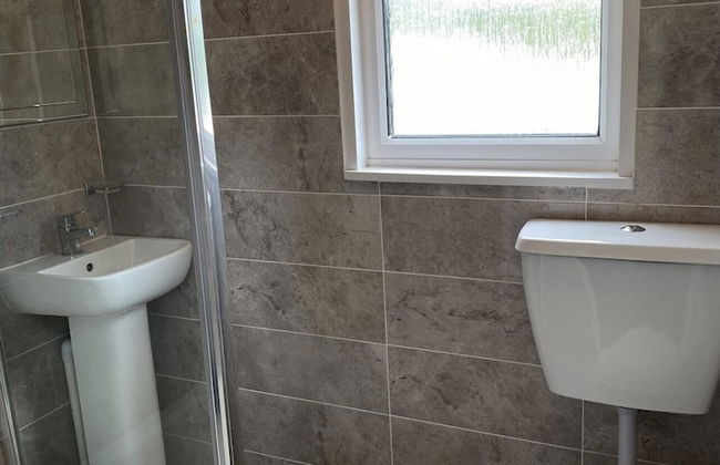 Inviting 2-bed Chalet in Caernarfon - Photo 10