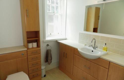 Craegard House - Photo 15