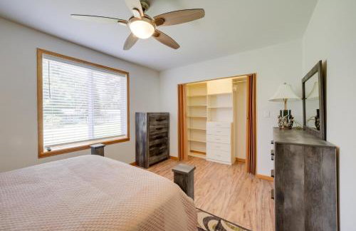 Spacious House on Half Acre Less Than 3 Mi to Beach! - Foto 14