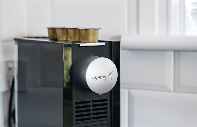 Owen's Hideaway by the BNB Collection - Photo 9