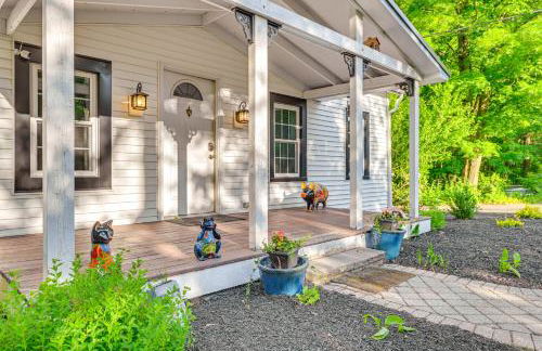 Charming Ballston Spa Home with Sauna and Private Pool - Foto 35