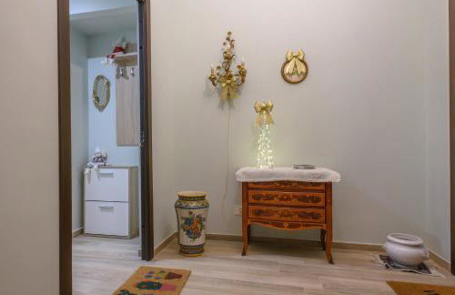 "A casa dei Nonni" House near the metro C - Photo 14