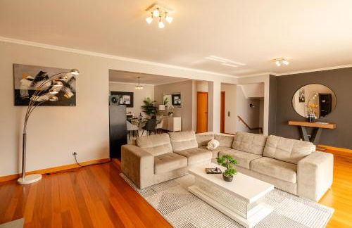 Villa Nunes, Big Holiday house with private pool - Foto 13