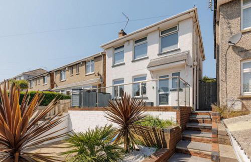 Delightful family home with parking, 8 minutes to beach - Foto 20