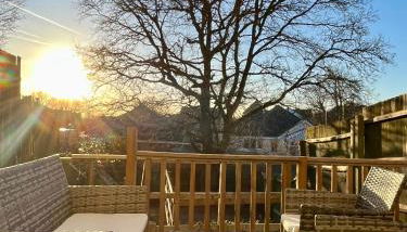 Luxury Stay, City Walk, Pool Table & Air Hockey, Garden, Parking, Business & Families - Oakview - Foto 2, Garden, Garden view