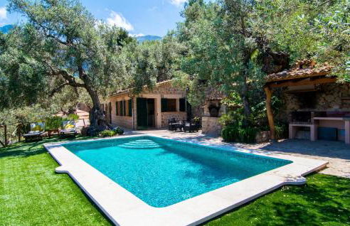 Beautiful Home In Deia With Private Swimming Pool, Can Be Inside Or Outside - Foto 1