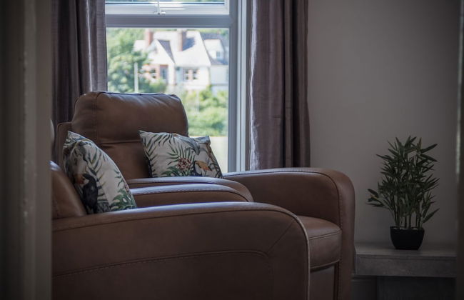 Langland Road - 2 Bedroom Town House - Photo 21