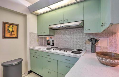 Retro St Pete Home with Private Heated Pool - Foto 14