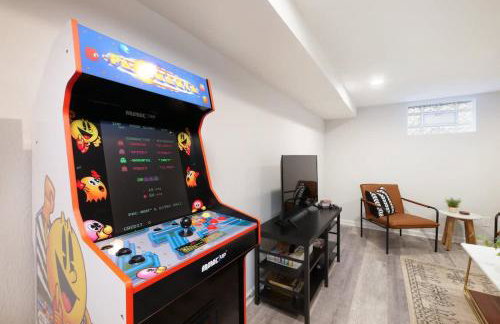 Family Friendly 4 BR Home Close To Downtown CLE! - Foto 47