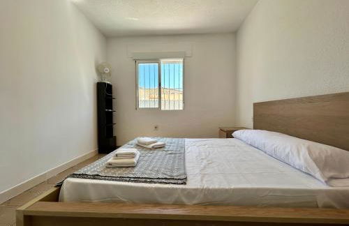 Villa with Pool, Chill-Out & BBQ - Foto 9