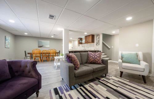 Spacious Duplex Home in Downtown Indy-Family Friendly - Foto 9