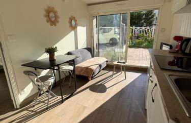 À Quelques pas de la Gare - Foto 1