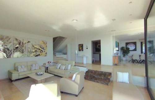 Sitges Spaces Stunning Sea View Villa, 2 Pools, BBQ - Foto 16