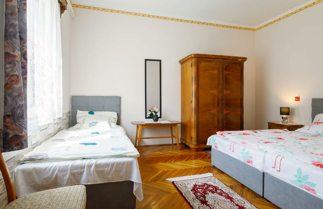 4 bedroom House in Balatonboglár with garden - Photo 10