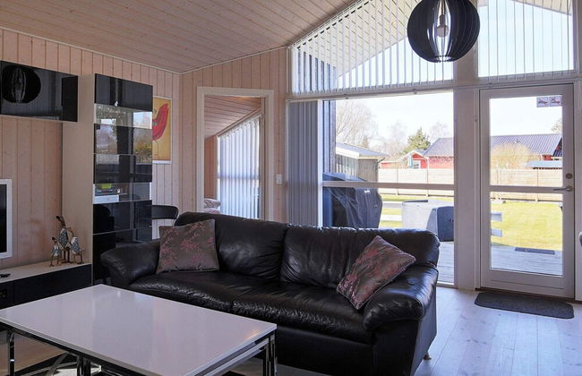 6 Person Holiday Home in Skibby - Foto 7