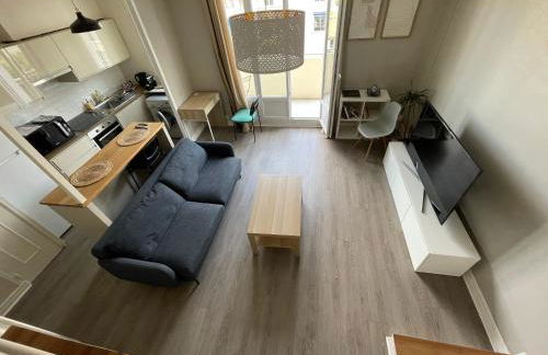 magnifique Duplex avec 2 chambres et parking gratuit - Foto 3