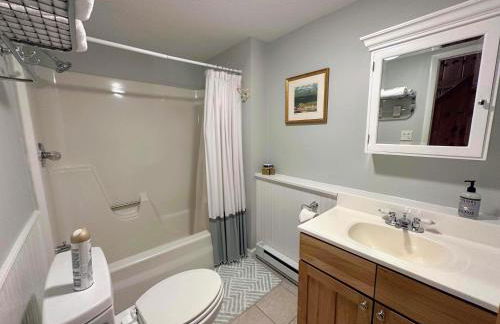 43TV peaceful retreat in the White Mountain fireplace fire pit large yard WiFi AC - Foto 29