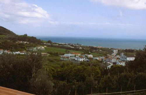 Um quarto da Casa Do Monte - Photo 21