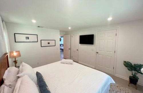 Blue House, King Bed, Grill, Pool Table, Air Hockey, Ping Pong - Foto 16